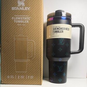 Stanley Flowstate Tumbler with Multicolor Accents